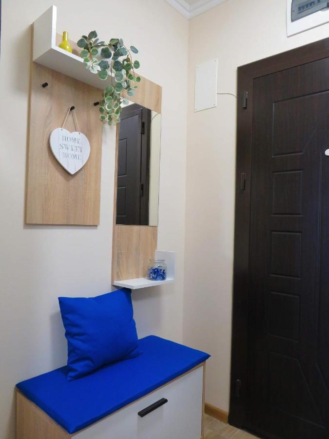 Flowers Garden Apartment ヴェリコ・タルノヴォ エクステリア 写真