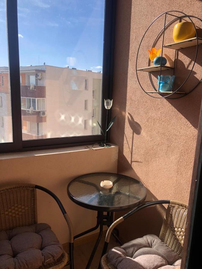 Flowers Garden Apartment ヴェリコ・タルノヴォ エクステリア 写真